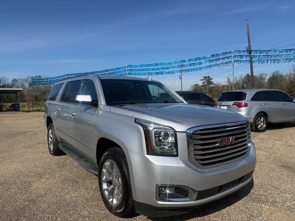 GMC Yukon XL SLT 2WD 2017