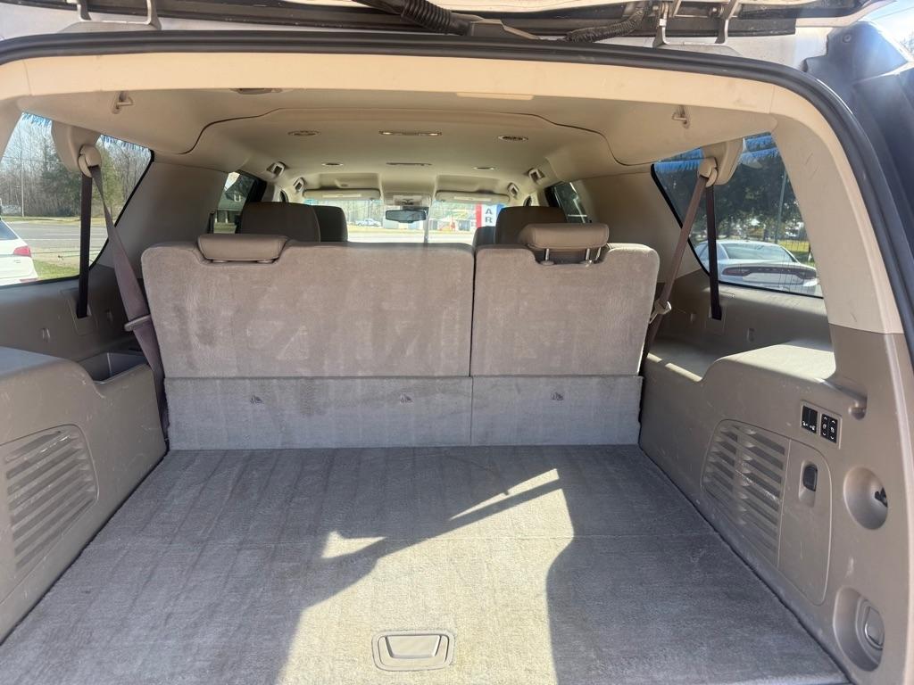 GMC Yukon XL SLT 2WD 2017