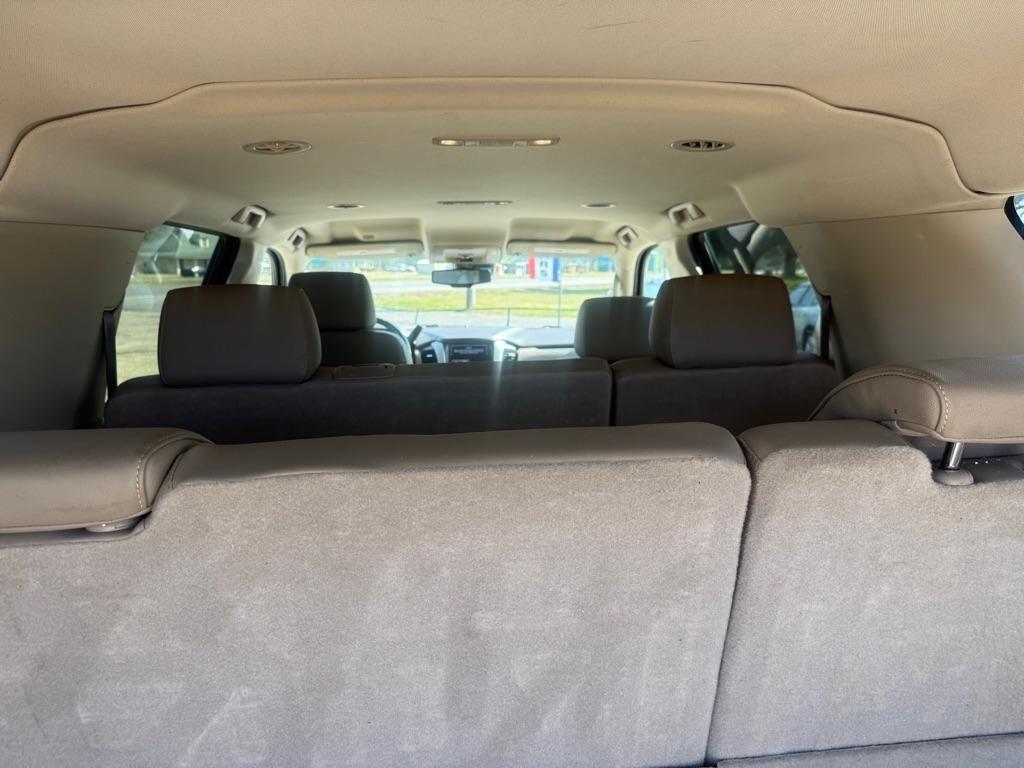 GMC Yukon XL SLT 2WD 2017