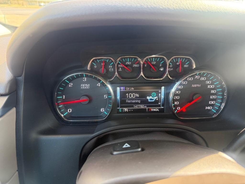 GMC Yukon XL SLT 2WD 2017