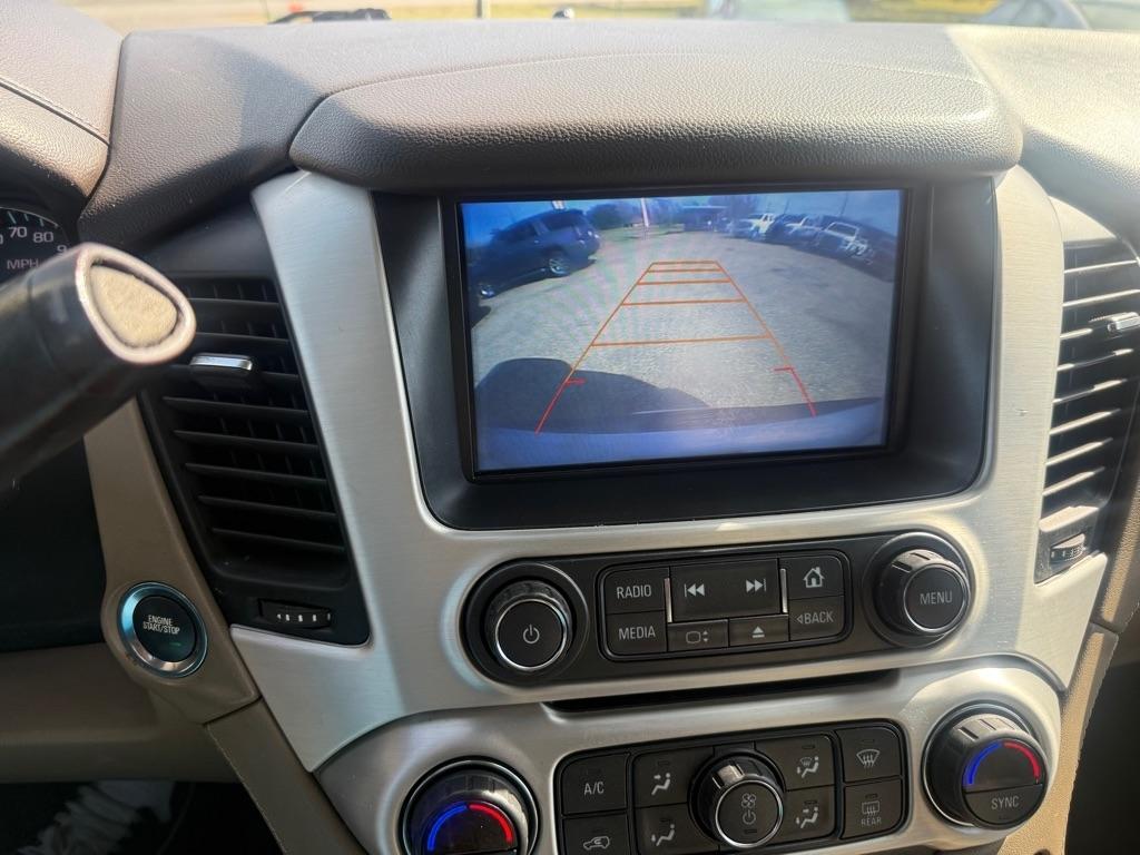 GMC Yukon XL SLT 2WD 2017