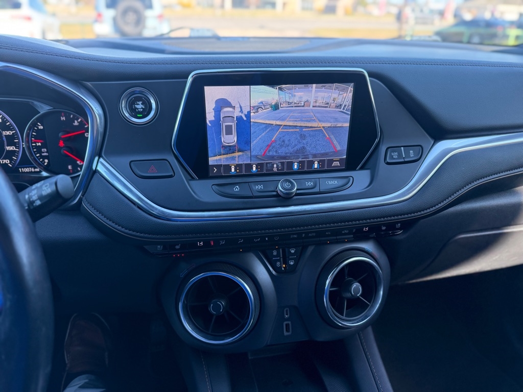 Chevrolet Blazer FWD 4dr Premier 2019