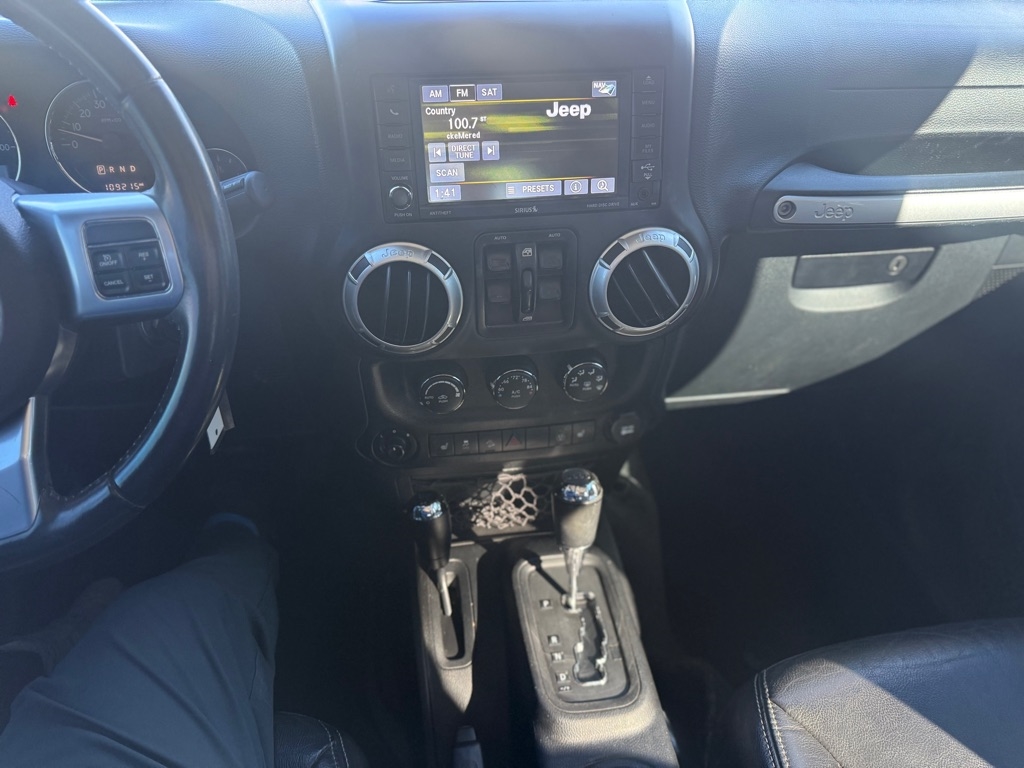 Jeep Wrangler Unlimited 4WD 4dr Rubicon Hard Rock 2016