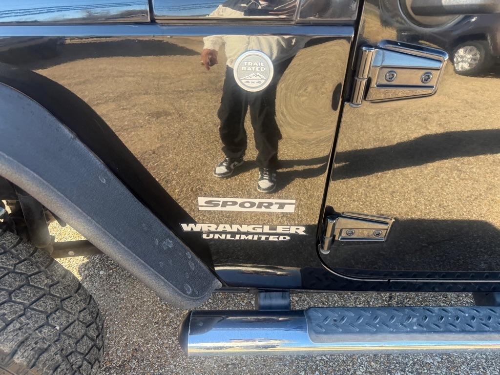 Jeep Wrangler Unlimited Sport 4WD 2012