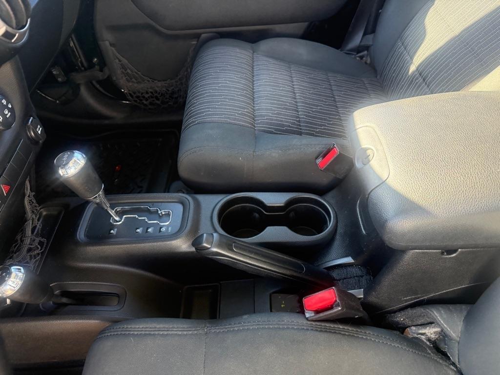 Jeep Wrangler Unlimited Sport 4WD 2012