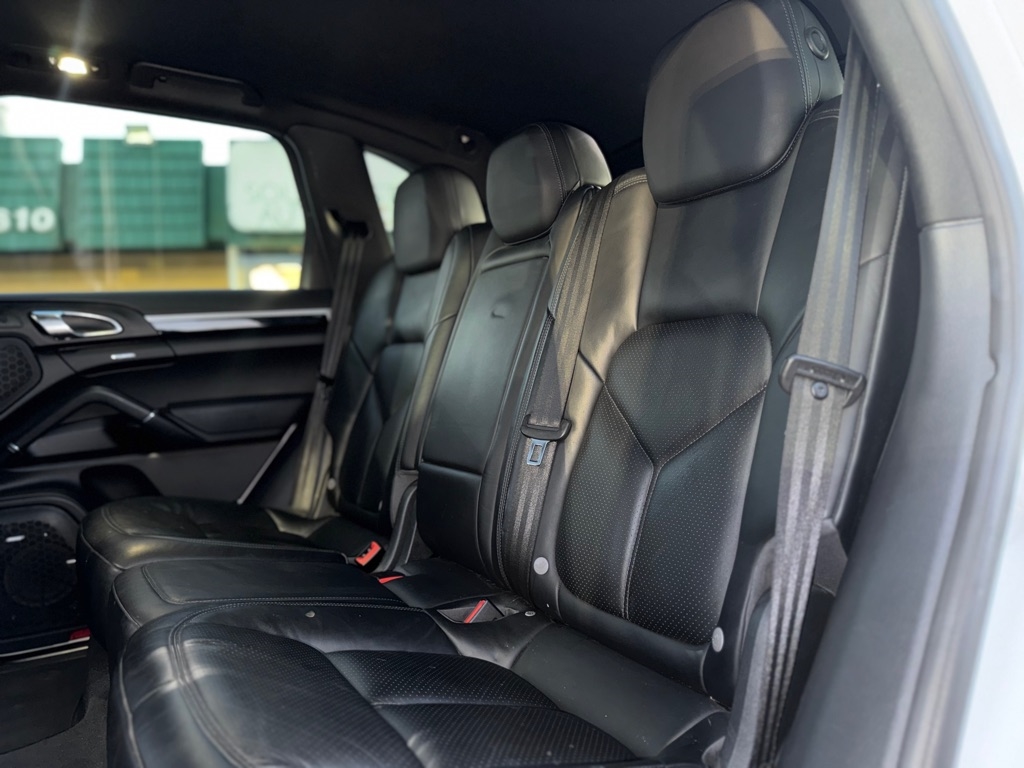 Porsche Cayenne AWD 4dr 2016