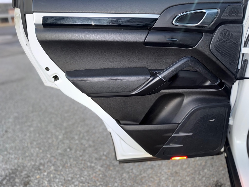 Porsche Cayenne AWD 4dr 2016