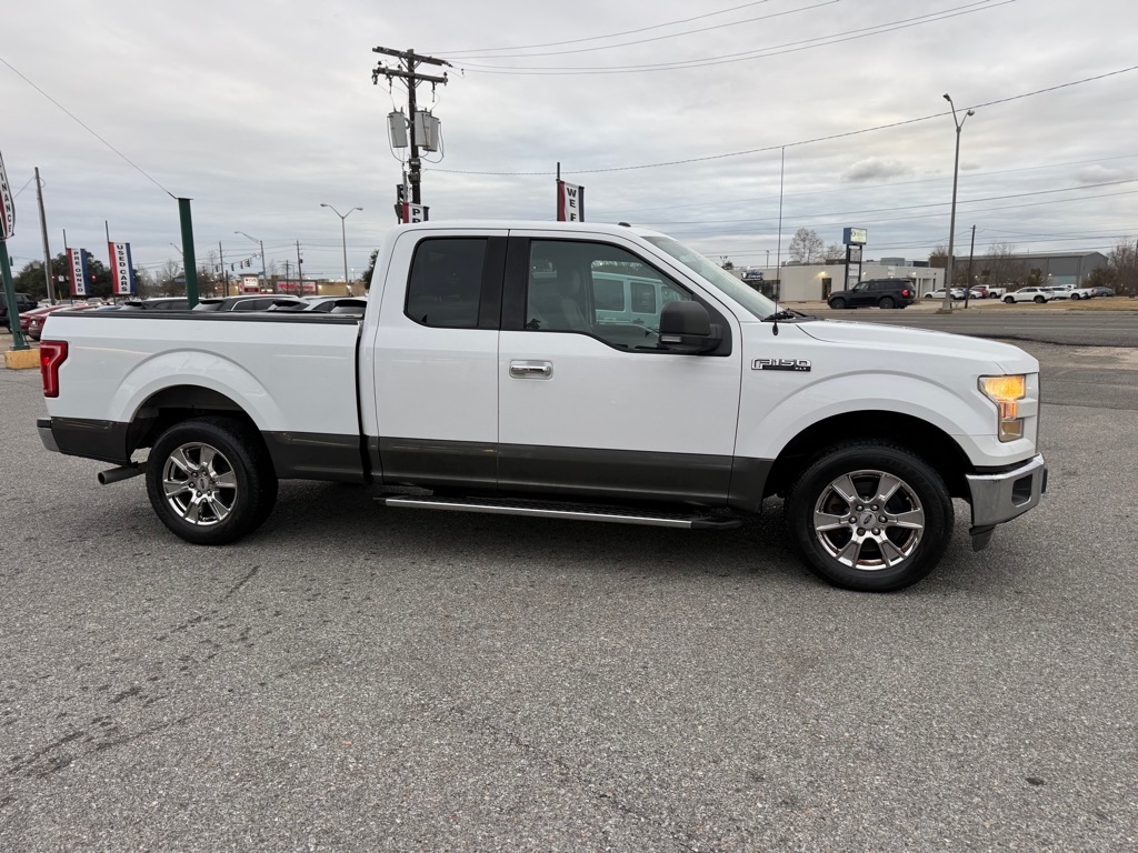 Ford F-150 2WD SuperCab 145" XLT 2015