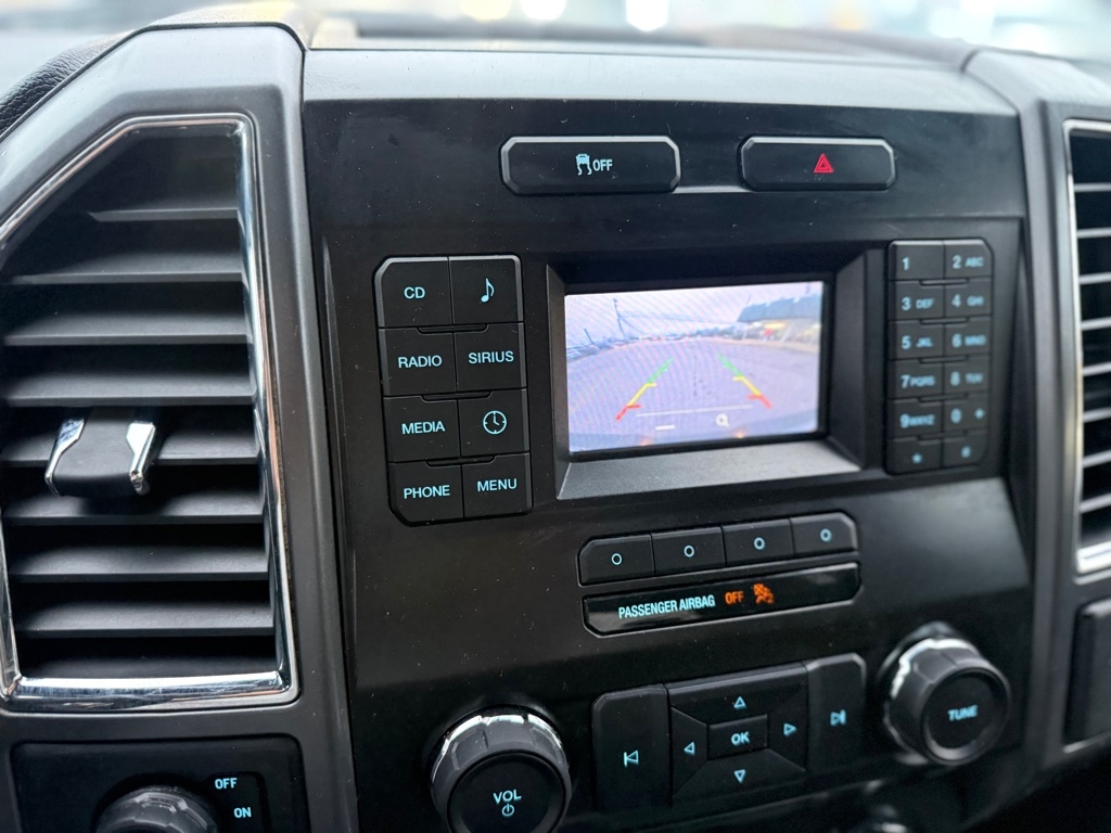 Ford F-150 2WD SuperCab 145" XLT 2015