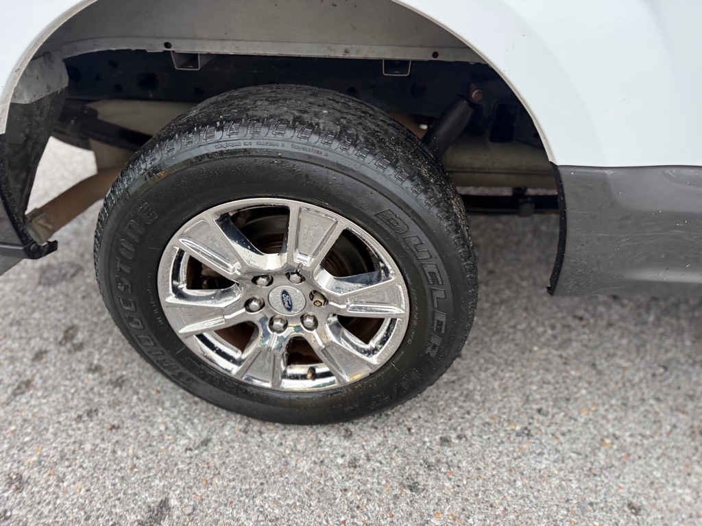 Ford F-150 2WD SuperCab 145" XLT 2015