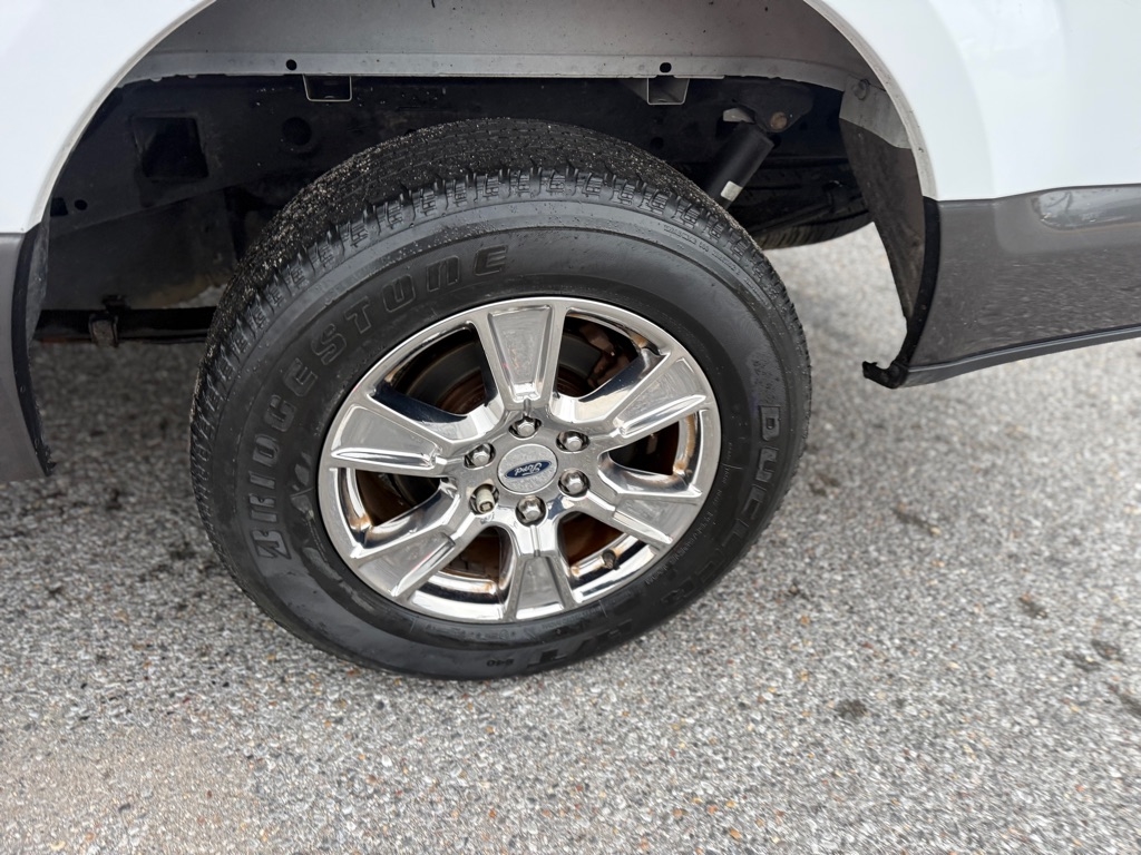 Ford F-150 2WD SuperCab 145" XLT 2015