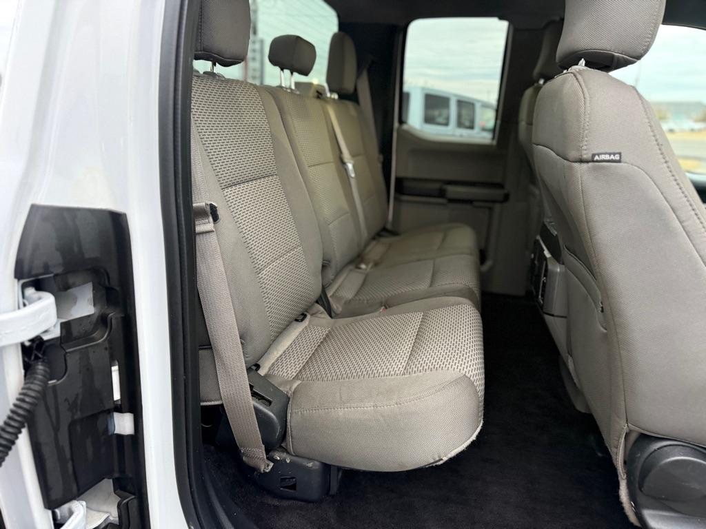 Ford F-150 2WD SuperCab 145" XLT 2015