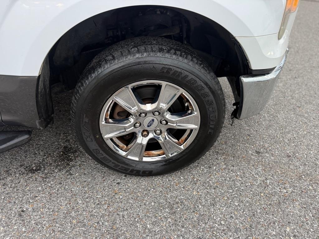 Ford F-150 2WD SuperCab 145" XLT 2015