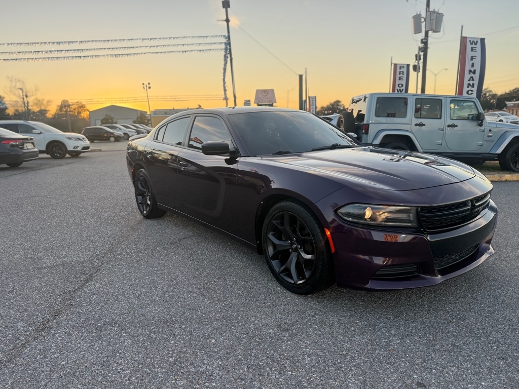 Dodge Charger SXT RWD 2020