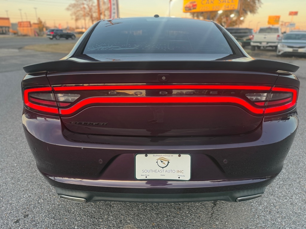 Dodge Charger SXT RWD 2020