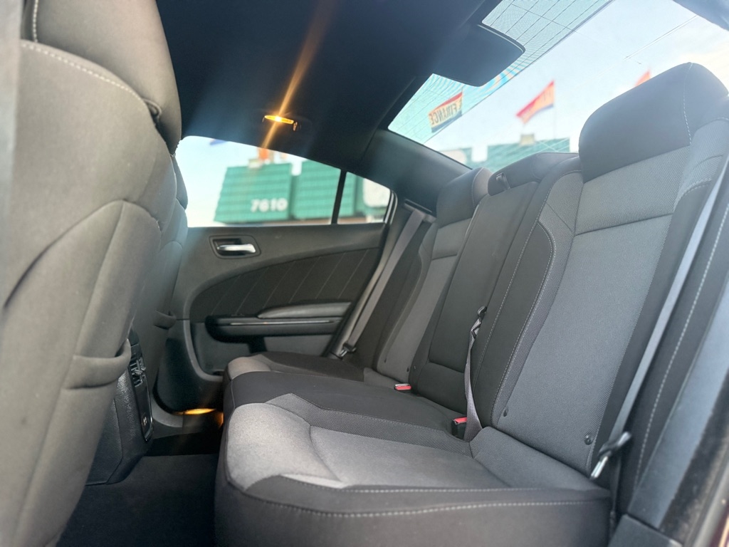 Dodge Charger SXT RWD 2020