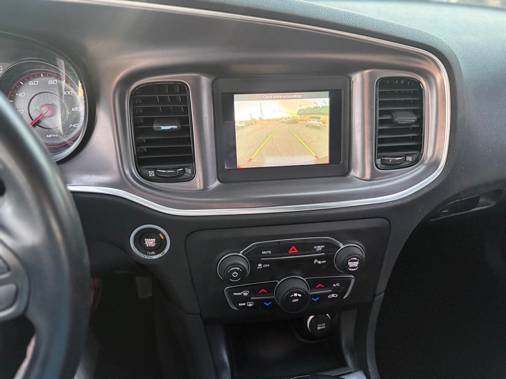 Dodge Charger SXT RWD 2020