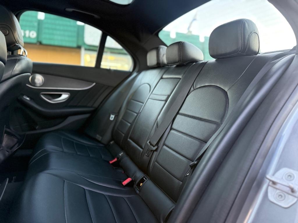 Mercedes-Benz C-Class 4dr Sdn C 300 4MATIC 2015