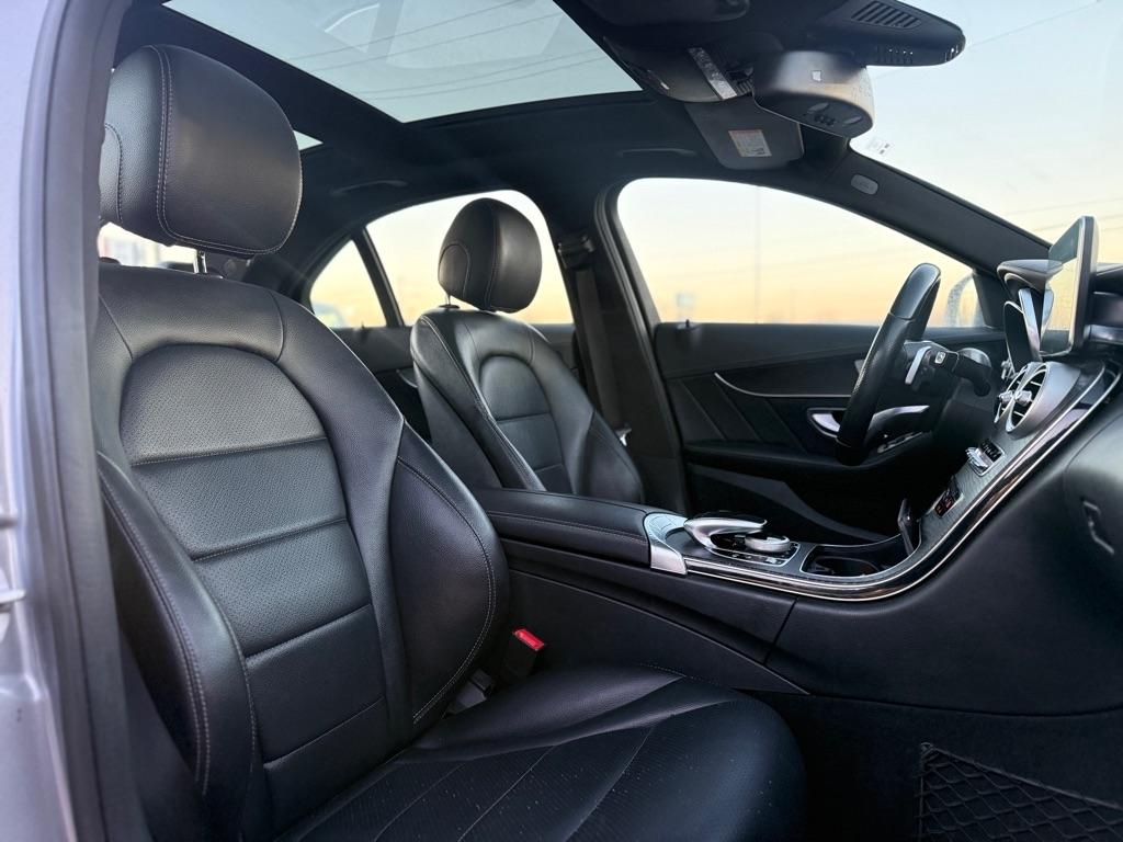 Mercedes-Benz C-Class 4dr Sdn C 300 4MATIC 2015