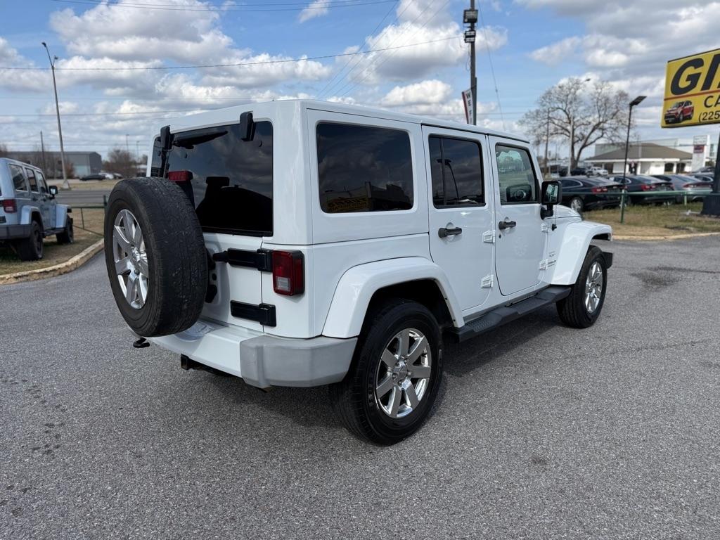Jeep Wrangler Unlimited 4WD 4dr Sahara 2016