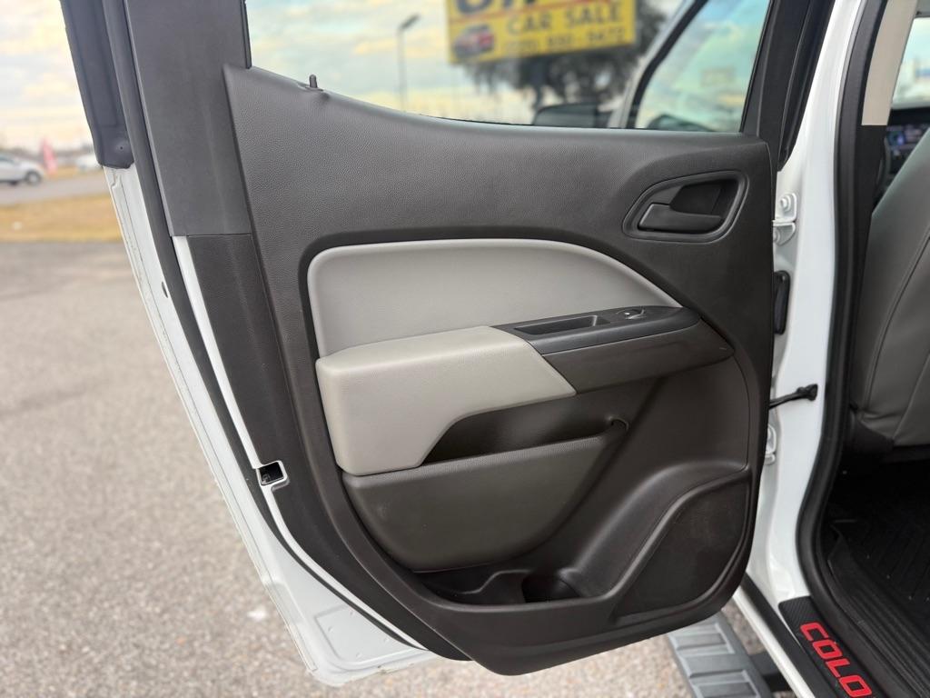 Chevrolet Colorado 2WD Crew Cab 128.3" WT 2017