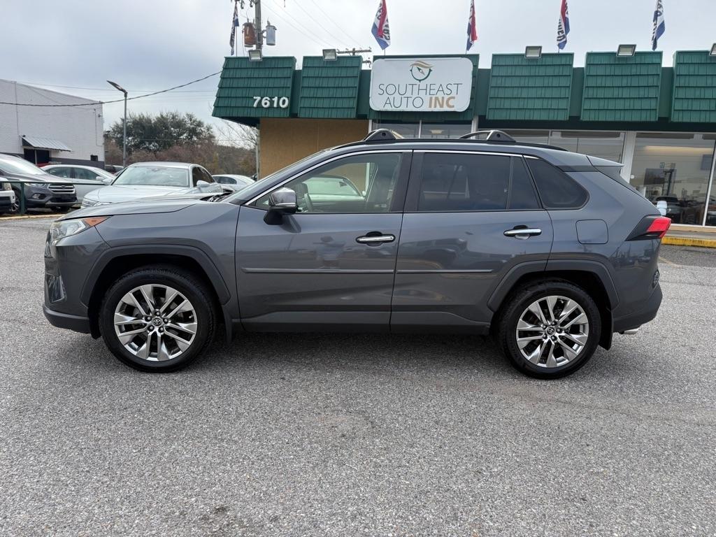 Toyota RAV4 Limited FWD (Natl) 2019