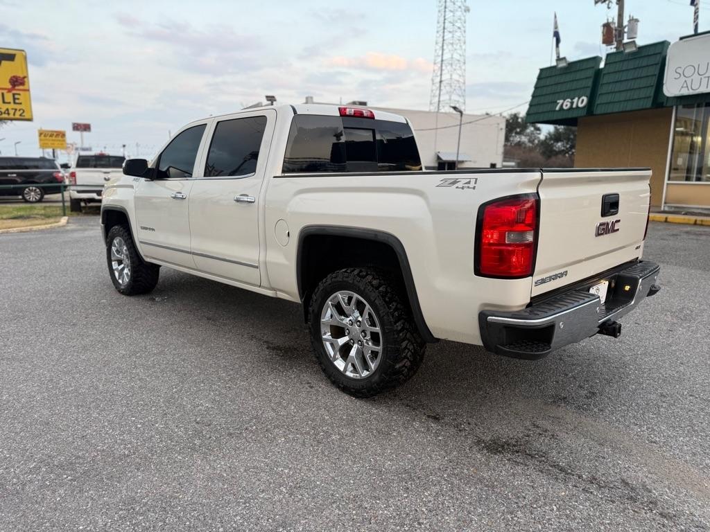 GMC Sierra 1500 4WD Crew Cab 143.5" SLT 2015