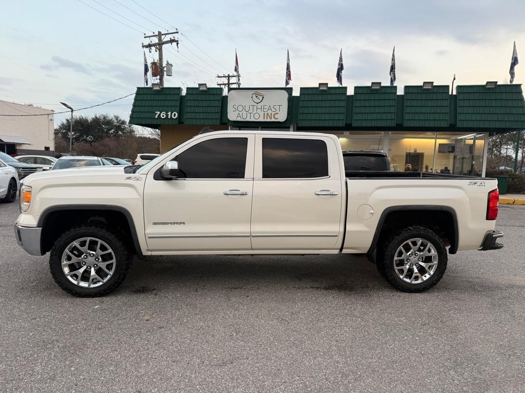 GMC Sierra 1500 4WD Crew Cab 143.5" SLT 2015