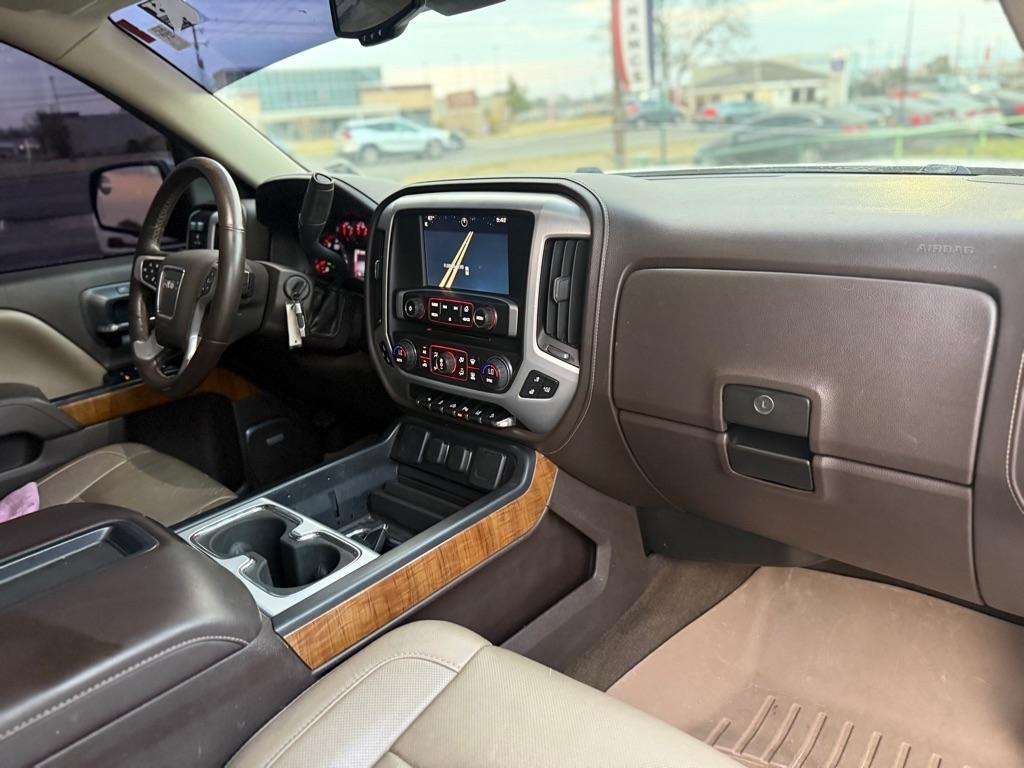 GMC Sierra 1500 4WD Crew Cab 143.5" SLT 2015