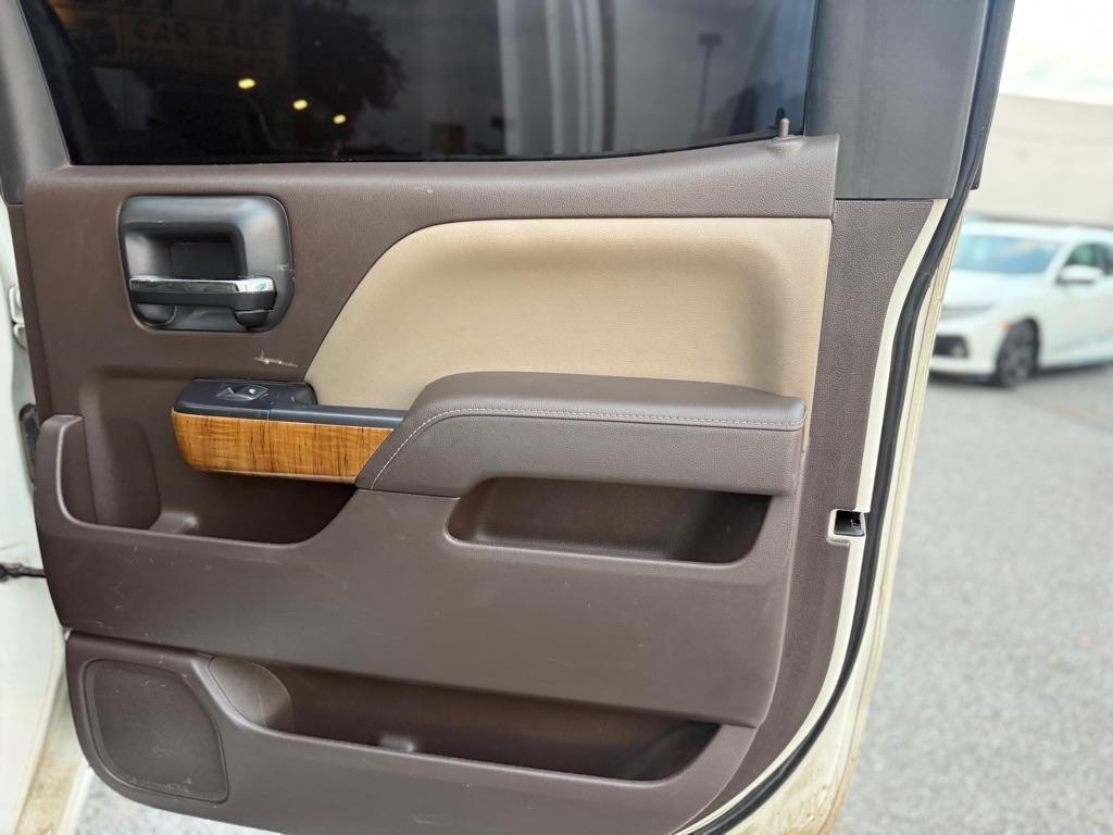 GMC Sierra 1500 4WD Crew Cab 143.5" SLT 2015