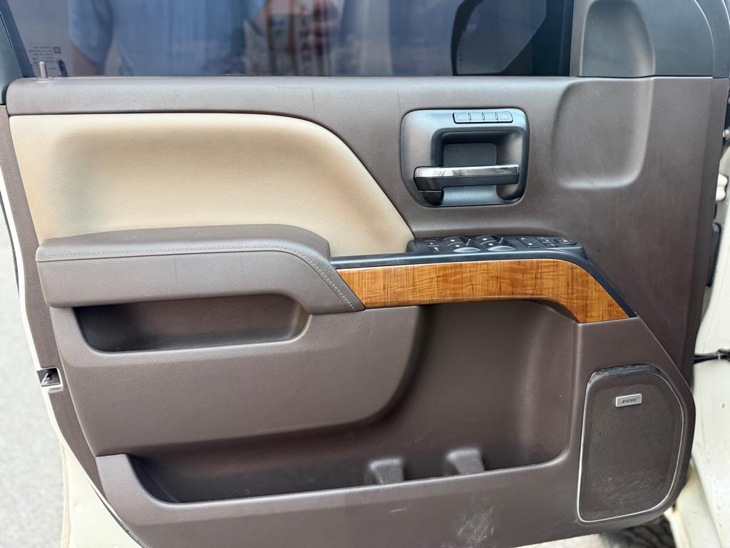 GMC Sierra 1500 4WD Crew Cab 143.5" SLT 2015