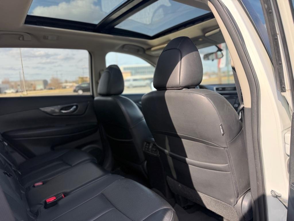 Nissan Rogue FWD 4dr SL 2015