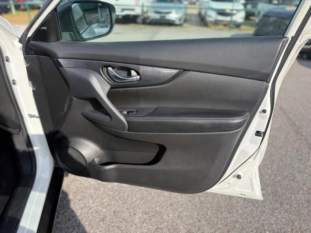 Nissan Rogue FWD 4dr SL 2015