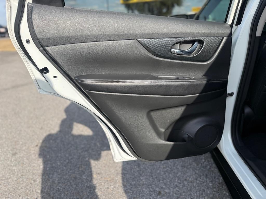 Nissan Rogue FWD 4dr SL 2015