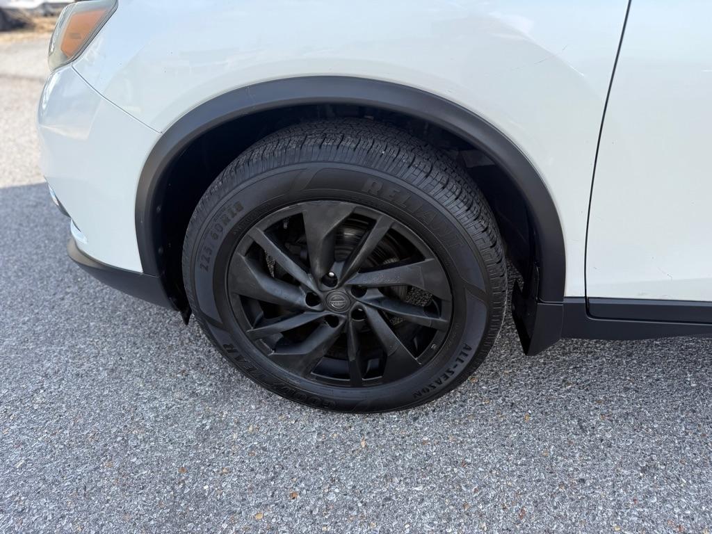 Nissan Rogue FWD 4dr SL 2015