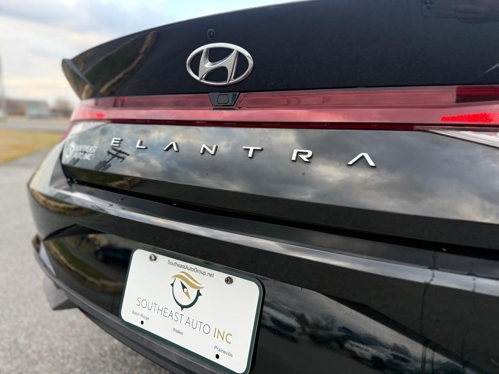 Hyundai Elantra SEL IVT 2023