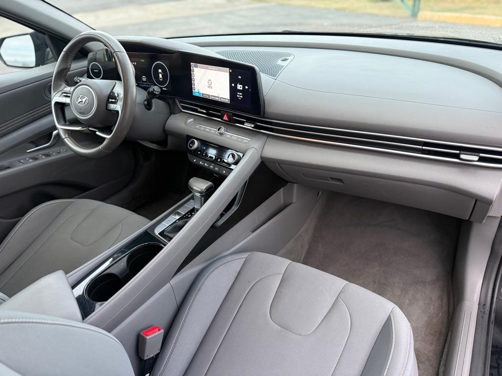 Hyundai Elantra SEL IVT 2023