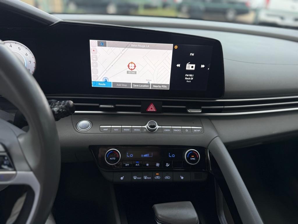 Hyundai Elantra SEL IVT 2023