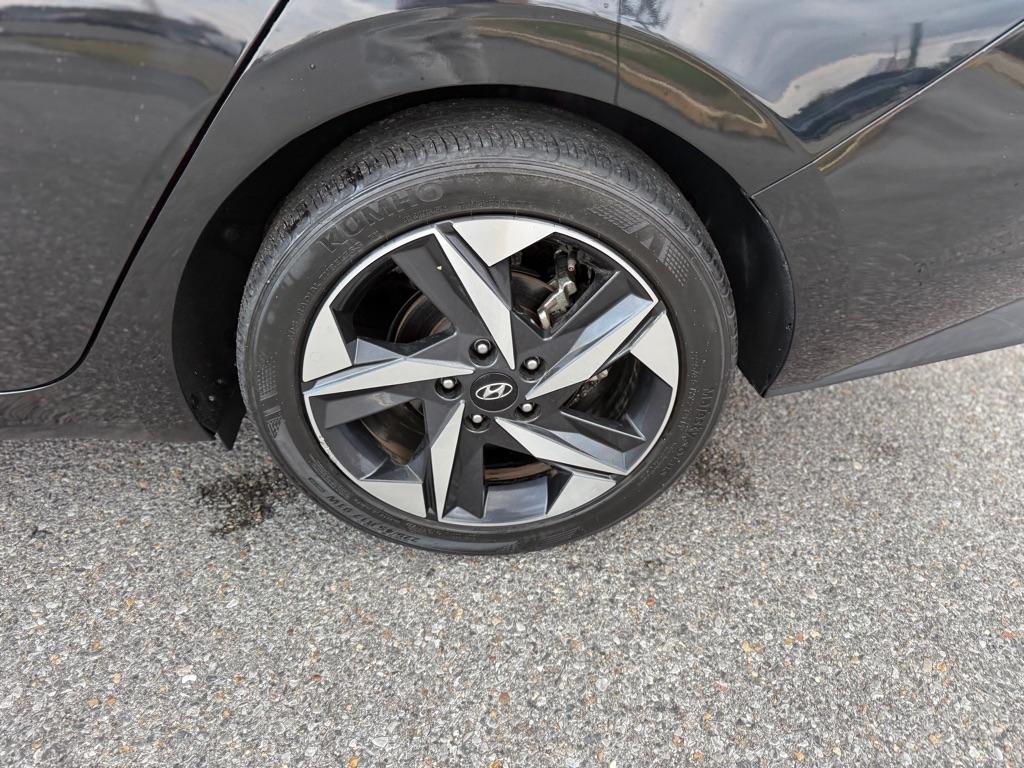 Hyundai Elantra SEL IVT 2023