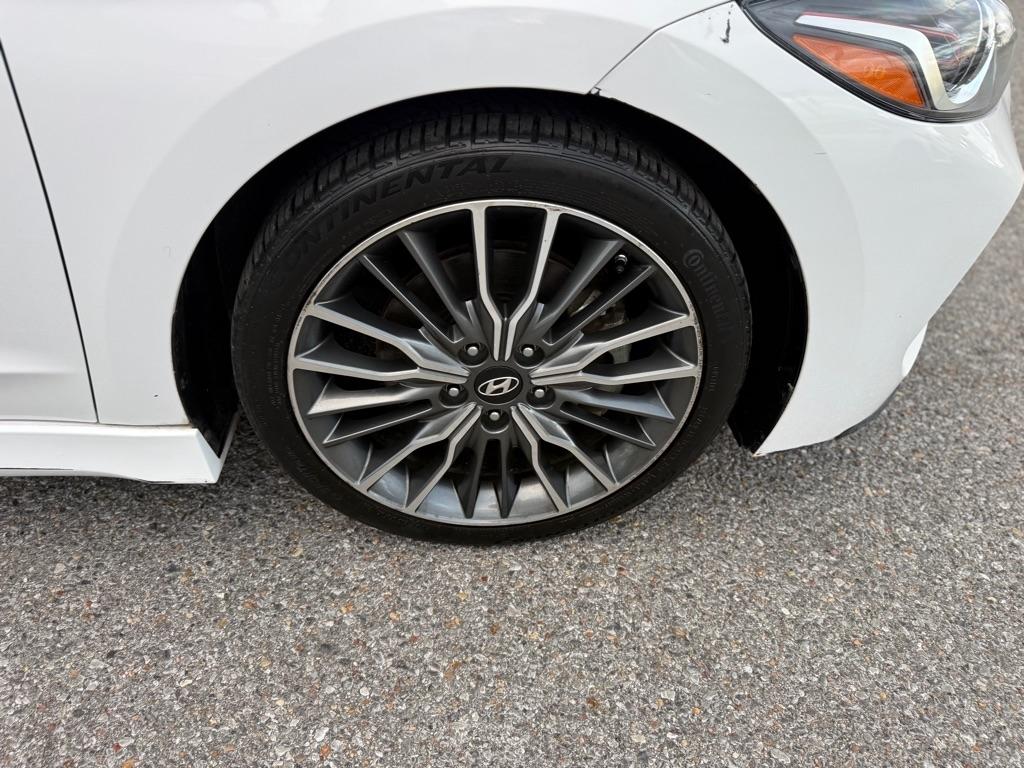 Hyundai Elantra Sport 1.6T Auto (Ulsan) 2017