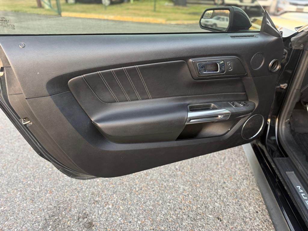 Ford Mustang 2dr Fastback GT 2016