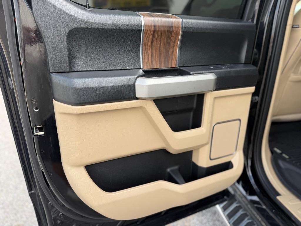 Ford F-150 King Ranch 2WD SuperCrew 5.5' Box 2017