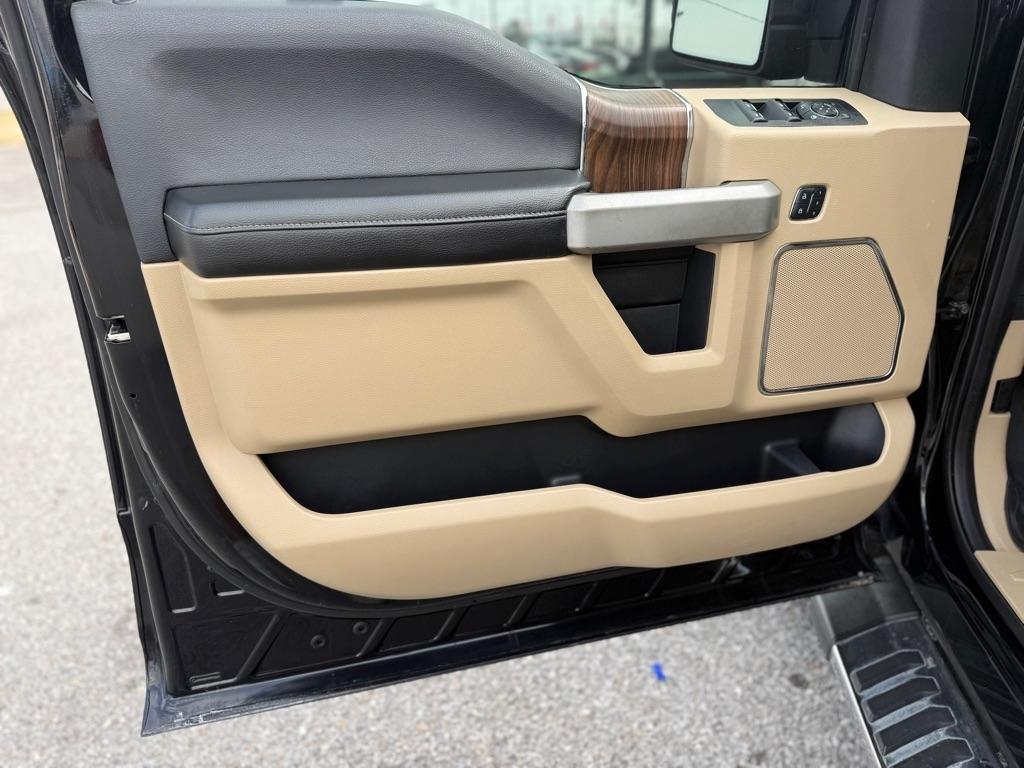 Ford F-150 King Ranch 2WD SuperCrew 5.5' Box 2017