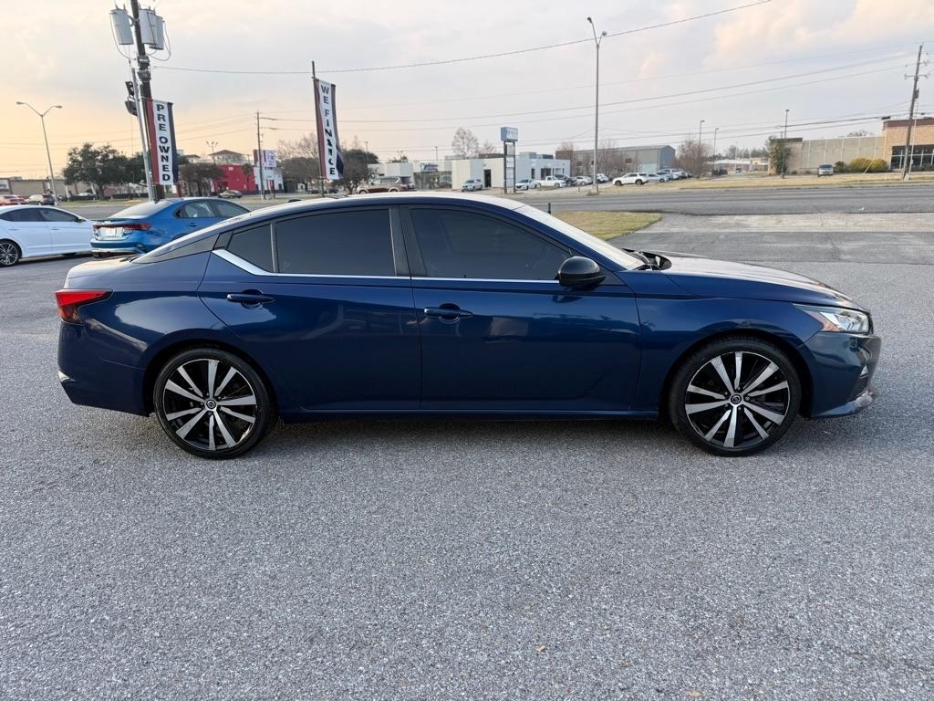 Nissan Altima 2.5 SR Sedan 2020