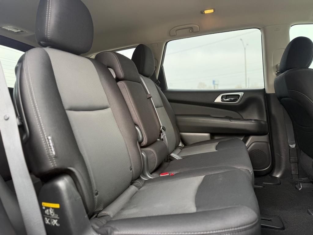 Nissan Pathfinder FWD S 2019