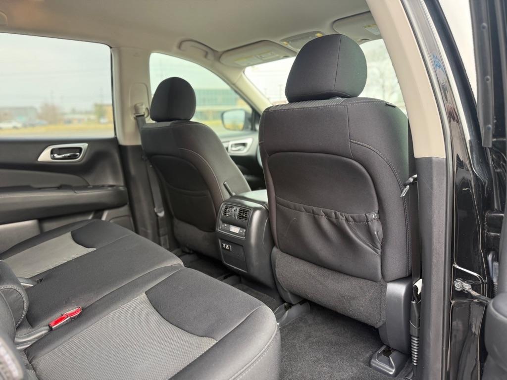 Nissan Pathfinder FWD S 2019