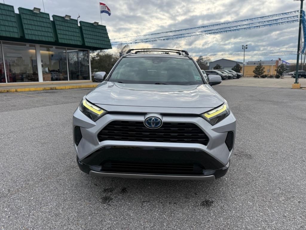 Toyota RAV4 Hybrid SE AWD (Natl) 2023