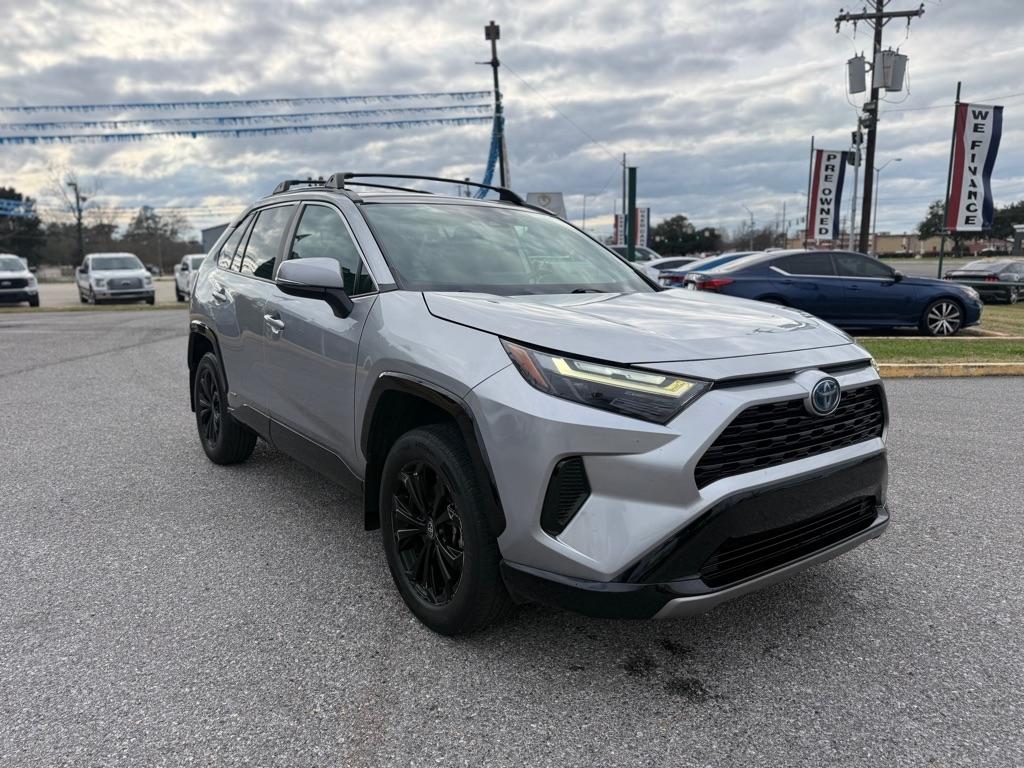 Toyota RAV4 Hybrid SE AWD (Natl) 2023