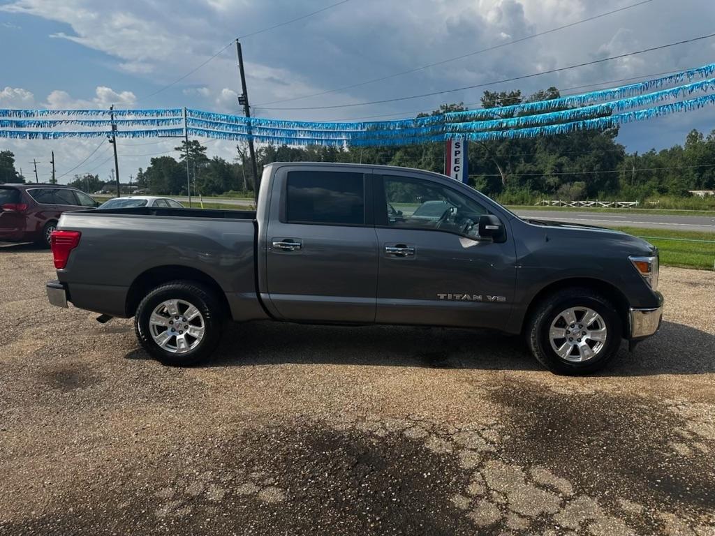 Nissan Titan 4x2 Crew Cab SV 2019