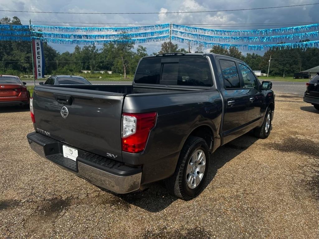 Nissan Titan 4x2 Crew Cab SV 2019